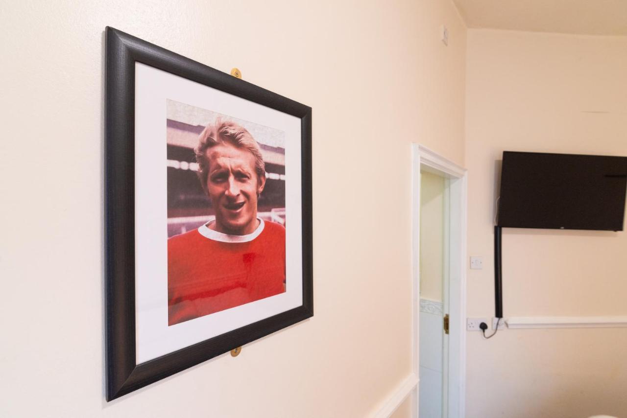Old Trafford Stadium Hotel Салфорд Екстериор снимка